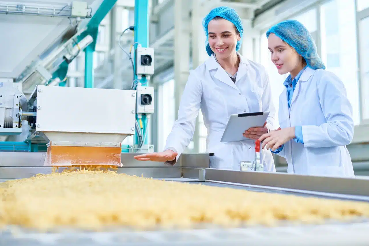 Frauen in der Produktion in der Lebensmittelindustrie